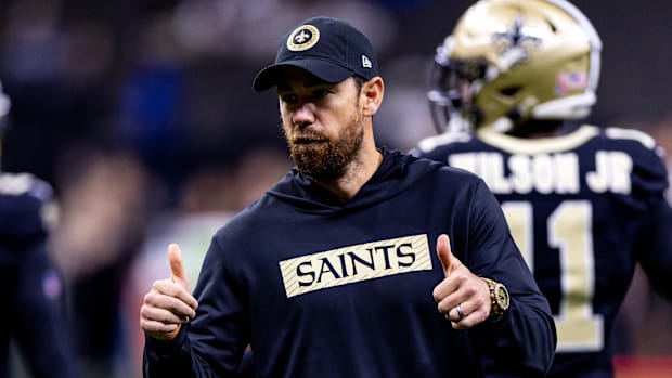 New Orleans Saints offensive coordinator Klint Kubiak