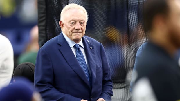 Dallas Cowboys owner Jerry Jones
