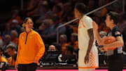 Tennessee basketball coach Kim Caldwell gives instructions to forward Zee Spearman (11) during the NCAA college basketball game between the Tennessee Lady Vols and East Tennessee State Buccaneers on November 7, 2025, in Knoxville, Tenn.