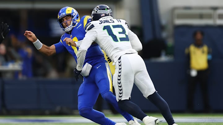 Seattle Seahawks v Los Angeles Rams
