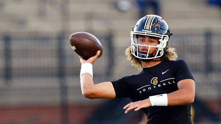 On3's Phillip Dukes explained why Colorado football is the only flip-threat to USC for Julian Lewis