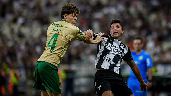 Palmeiras venceu o jogo de ida na Arena Castelão Palmeiras venceu o jogo de ida na Arena Castelão