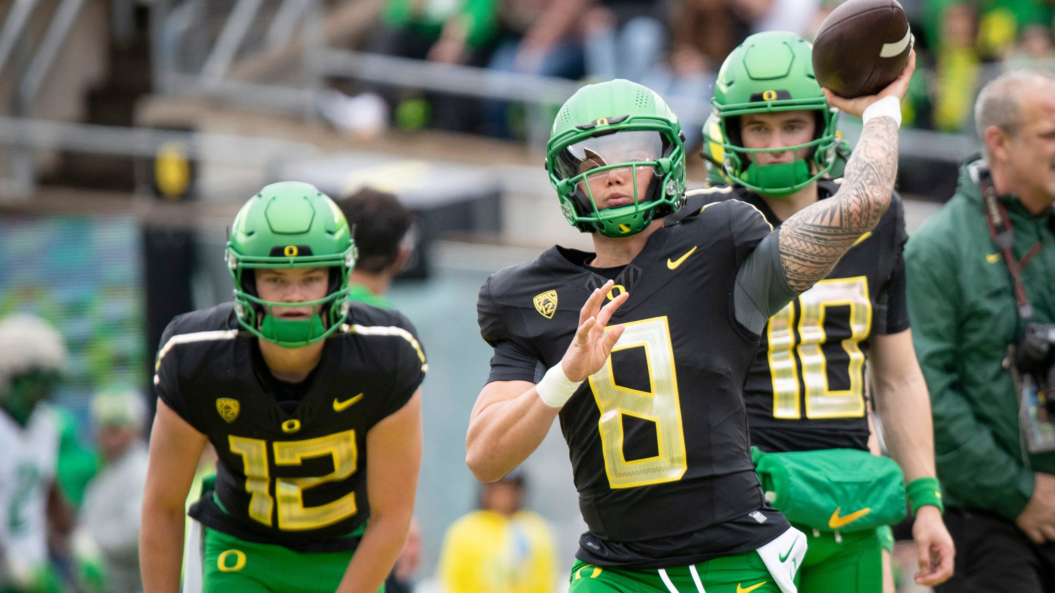 Two Oregon Ducks Are Top-10 Earners