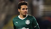 Raphael Veiga promete dar trabalho para a defesa do Chelsea
