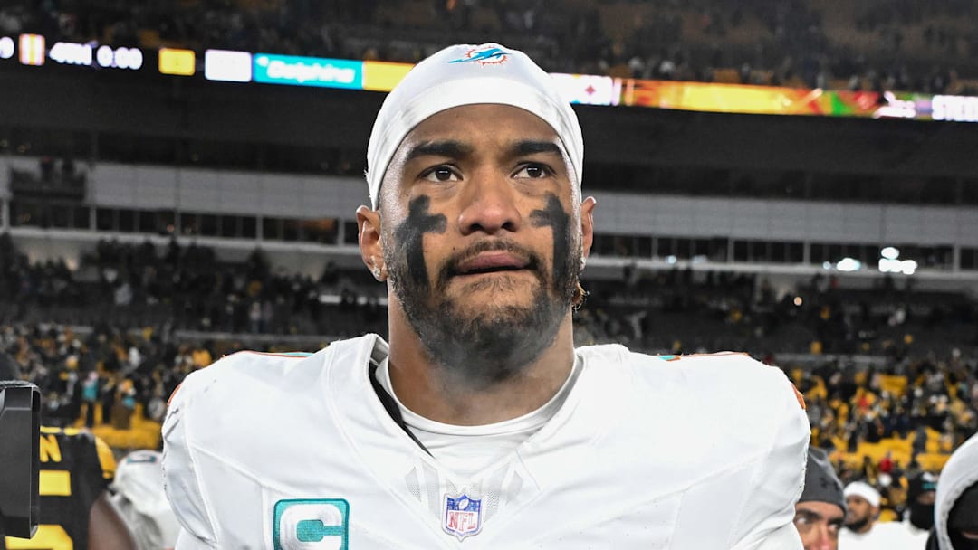 Miami Dolphins quarterback Tua Tagovailoa Miami Dolphins quarterback Tua Tagovailoa