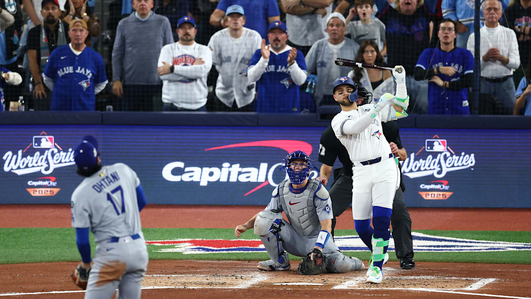 World Series - Los Angeles Dodgers v Toronto Blue Jays - Game Seven World Series - Los Angeles Dodgers v Toronto Blue Jays - Game Seven