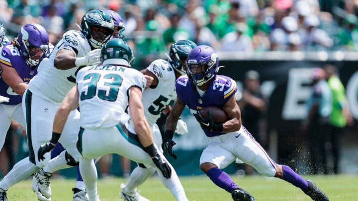 Aug 24, 2024; Philadelphia, Pennsylvania, USA; Minnesota Vikings running back Myles Gaskin (37) run the ball against the Philadelphia Eagles during the first quarter at Lincoln Financial Field. Mandatory Credit: Caean Couto-USA TODAY Sports