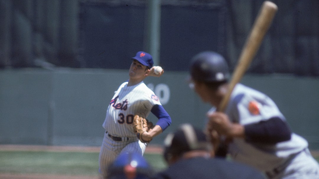 Nolan Ryan pitching for the New York Mets