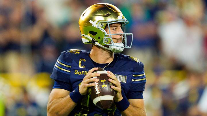 Notre Dame quarterback CJ Carr