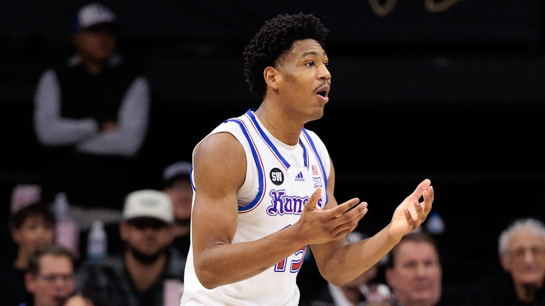 Kansas basketball player Bryson Tiller Kansas basketball player Bryson Tiller