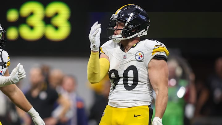 Sep 8, 2024; Atlanta, Georgia, USA; Pittsburgh Steelers linebacker T.J. Watt (90) celebrate after a sack against the Atlanta Falcons in the fourth quarter at Mercedes-Benz Stadium. Mandatory Credit: Brett Davis-Imagn Images