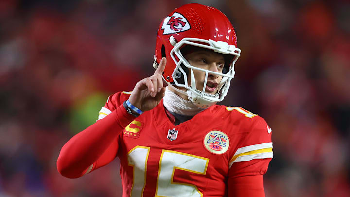 Kansas City Chiefs quarterback Patrick Mahomes signals to his teammates.