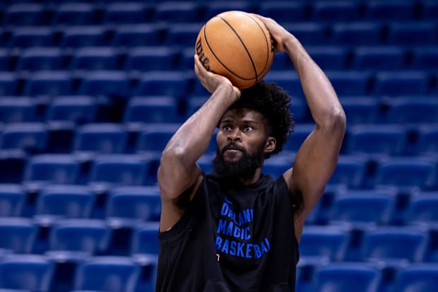 Orlando Magic forward Jonathan Isaac warms up for an NBA game versus the New Orleans Pelicans