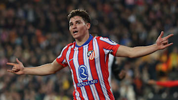 Julián Álvarez showed out against Valencia for Atlético Madrid.