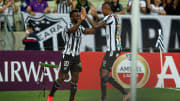 'Speedy' Mendoza chegou aos cinco gols e se tornou o principal artilheiro do Ceará na história em competições internacionais