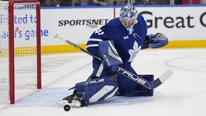 May 5, 2025; Toronto, Ontario, CAN; Toronto Maple Leafs goaltender Anthony Stolarz (41) makes a toe save against the Florida Panthers during the second period of the second round of the 2025 Stanley Cup Playoffs at Scotiabank Arena. Mandatory Credit: John E. Sokolowski-Imagn Images