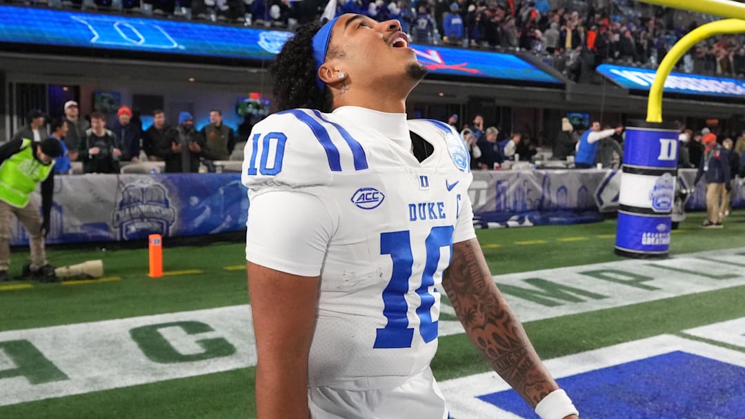 Duke Blue Devils quarterback Darian Mensah (10)