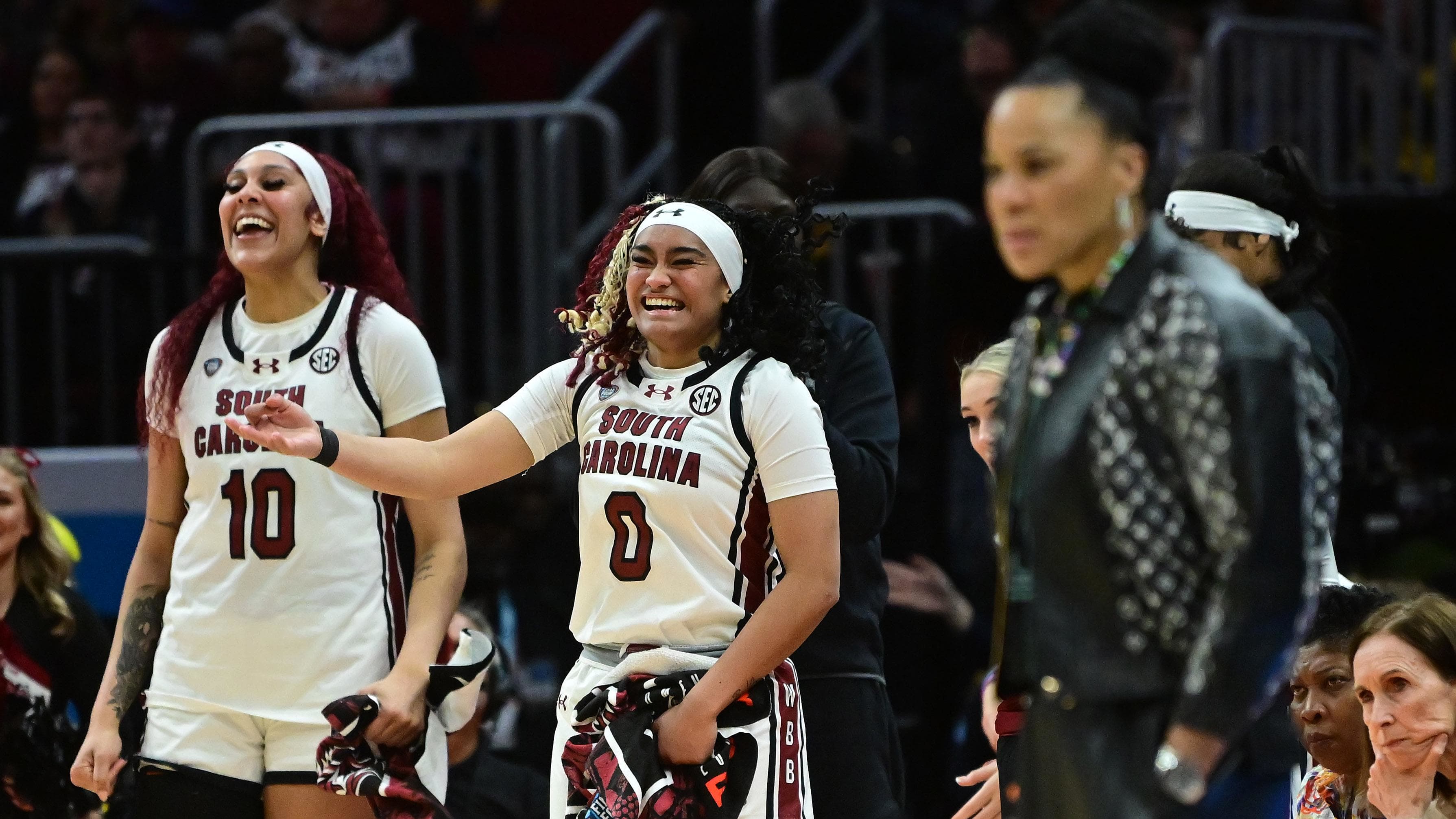 South Carolina Gamecocks’ Dominant Third Quarter Surge against NC State in Final Four Clash