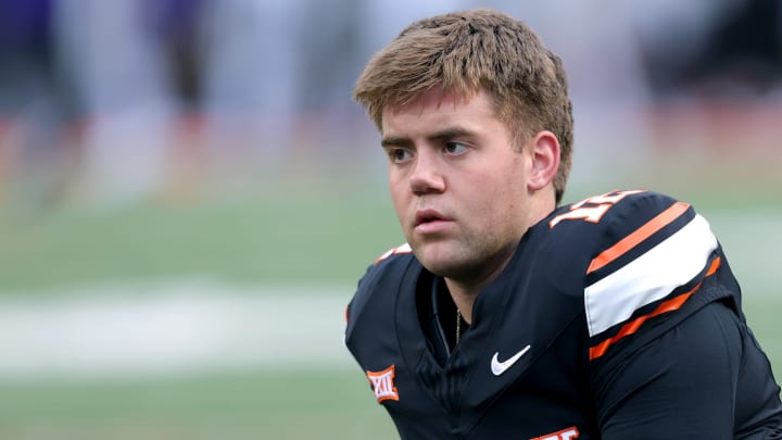 Oklahoma State quarterback Gunnar Gundy (12) 