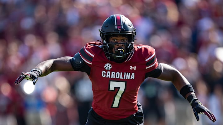 Nick Emmanwori with South Carolina