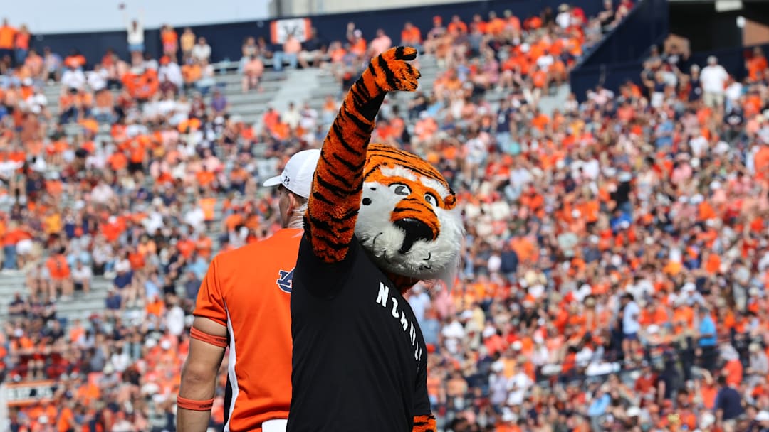 Aubie salutes the crowd at Jordan-Hare Stadium