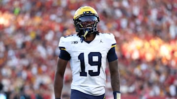 Michigan v USC