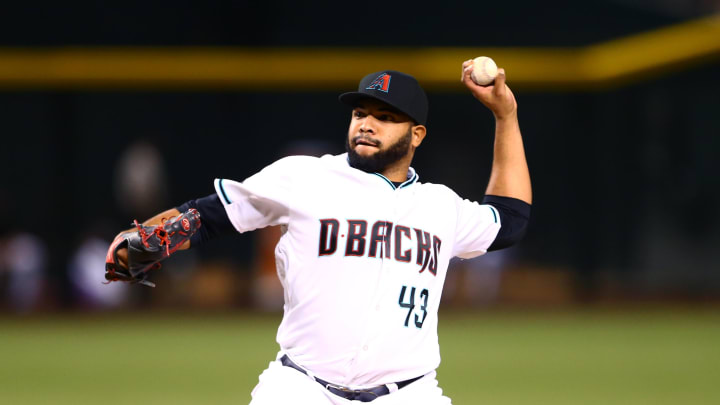 Aug 16, 2016; Phoenix, AZ, USA; Arizona Diamondbacks pitcher Edwin Escobar against the New York Mets