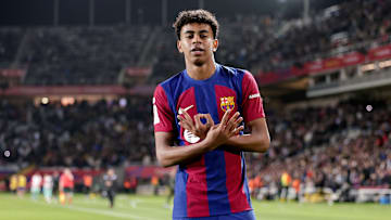 Yamal está pronto para mais um jogo do Barça