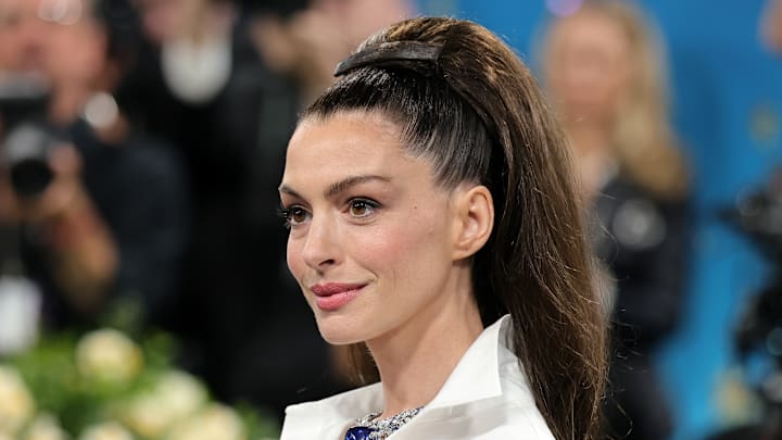 Anne Hathaway attends the 2025 Met Gala.