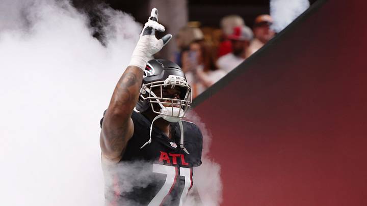 Atlanta Falcons offensive tackle Elijah Wilkinson 