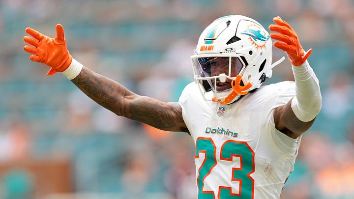 Miami Dolphins cornerback Jack Jones (23)