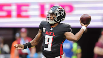 Carolina Panthers v Atlanta Falcons - NFL 2025