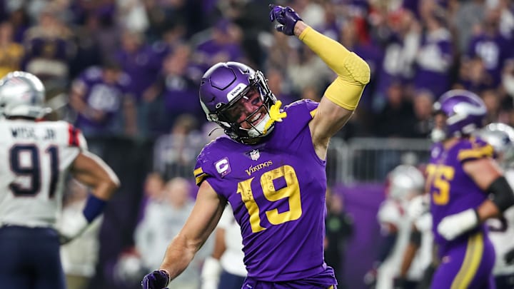 Nov 24, 2022; Minneapolis, Minnesota, USA; Minnesota Vikings wide receiver Adam Thielen (19) celebrates his touchdown against the New England Patriots during the fourth quarter at U.S. Bank Stadium. Mandatory Credit: Matt Krohn-Imagn Images Nov 24, 2022; Minneapolis, Minnesota, USA; Minnesota Vikings wide receiver Adam Thielen (19) celebrates his touchdown against the New England Patriots during the fourth quarter at U.S. Bank Stadium. Mandatory Credit: Matt Krohn-Imagn Images