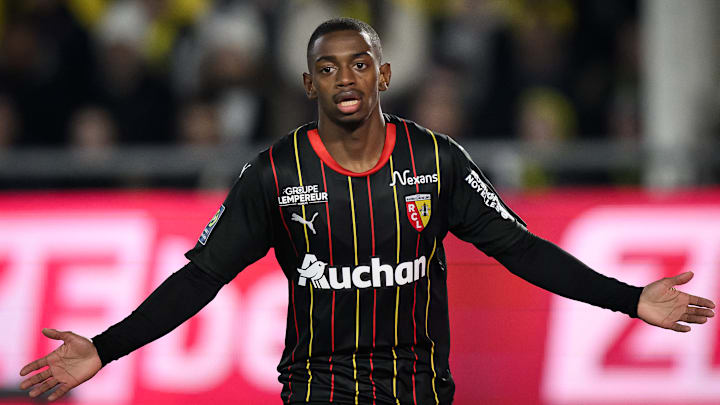 TOPSHOT-FBL-FRA-LIGUE1-NANTES-LENS