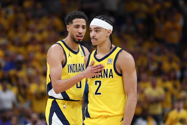 Indiana Pacers guard Tyrese Haliburton (0) and guard Andrew Nembhard (2). 