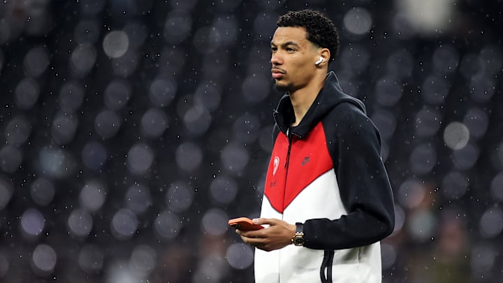 Hugo Ekitike könnte zum nächsten großen Abgang von Eintracht Frankfurt werden Hugo Ekitike könnte zum nächsten großen Abgang von Eintracht Frankfurt werden