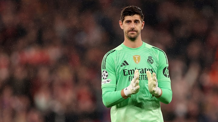 Thibaut Courtois est absent du groupe du Real Madrid contre l'Olympiacos en Ligue des Champions Thibaut Courtois est absent du groupe du Real Madrid contre l'Olympiacos en Ligue des Champions