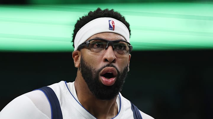 San Antonio Spurs v Dallas Mavericks