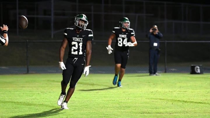 Venice's Dorian Irving-Jones (#21) had 26 rushes for 146 yards and a touchdown, along with two receptions for nine yards and another score. Spring football was back as Venice hosted the Naples Golden Eagles at Venice's Powell-Davis Stadium Tuesday evening May 21, 2024. Venice went on to win 27-17.