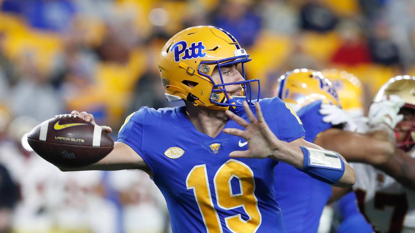 Pitt Panthers Name Nate Yarnell Starting QB vs. Boston College Amid Eli Holstein Injury - News Directory 3