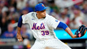 New York Mets pitcher Edwin Diaz (39) pitches in relief, Tuesday, August 26, 2025.