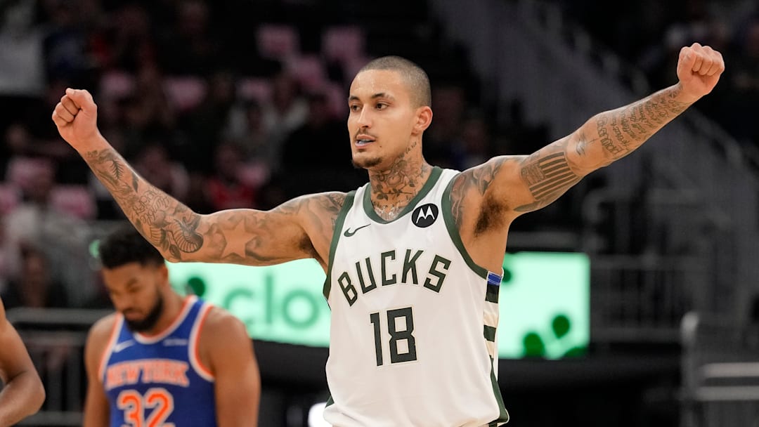 New York Knicks v Milwaukee Bucks New York Knicks v Milwaukee Bucks