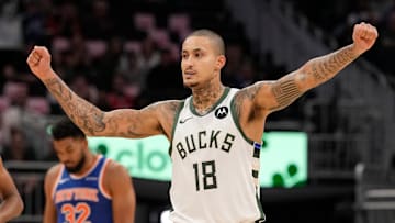 New York Knicks v Milwaukee Bucks