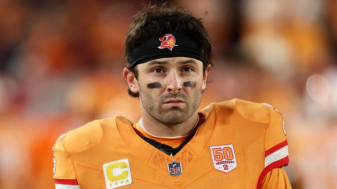 Tampa Bay Buccaneers quarterback Baker Mayfield (6)