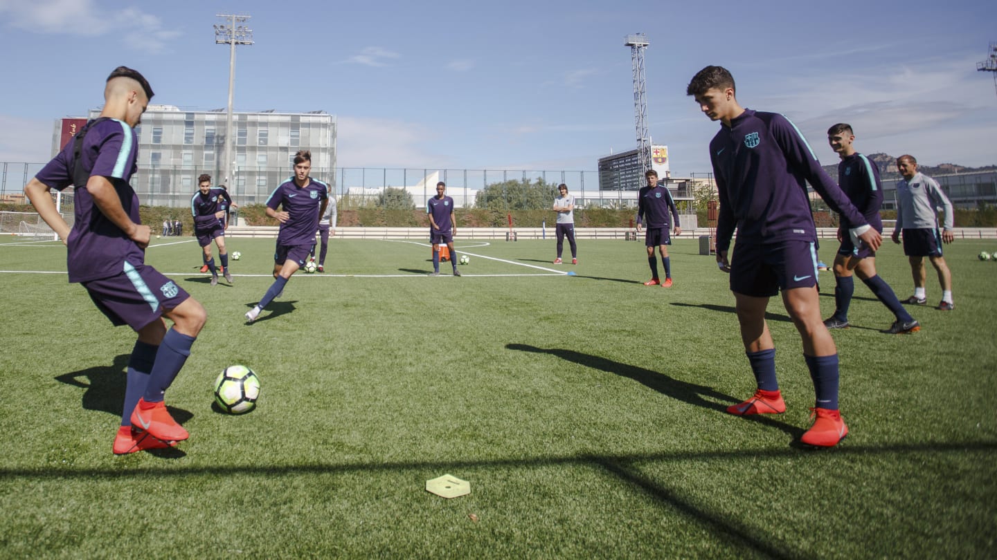 ¿Por qué la cantera del FC Barcelona es mejor que la del Real Madrid?