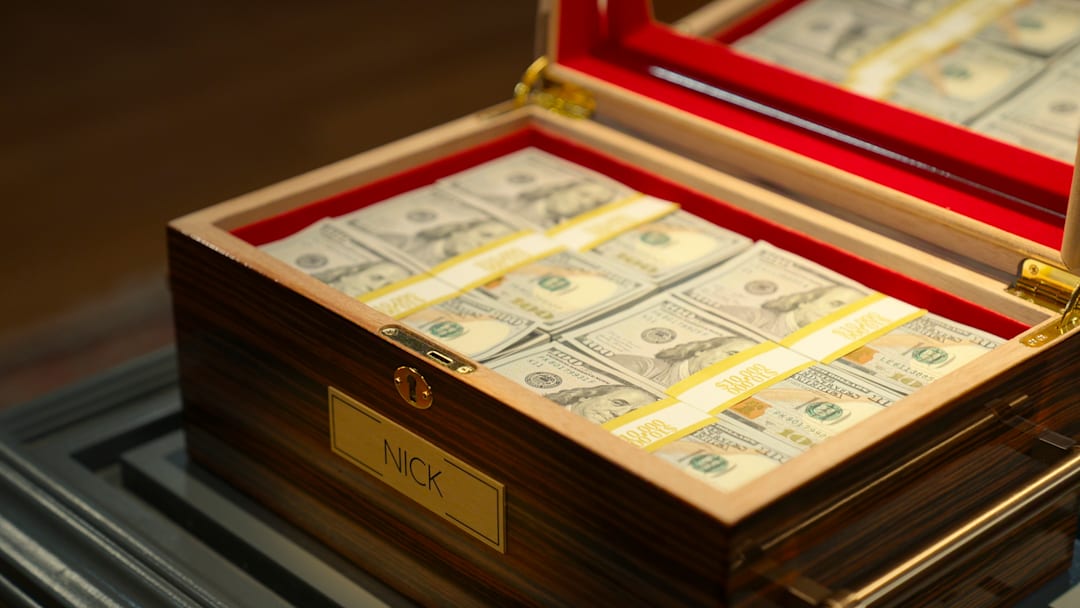 Million Dollar Secret. Episode 208 of Million Dollar Secret. Cr. Courtesy of Netflix © 2026
