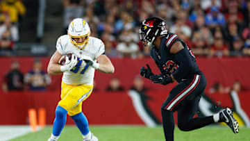 Los Angeles Chargers v Arizona Cardinals