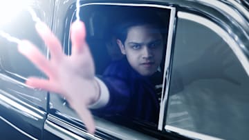 Wednesday. Isaac Ordonez aș Pugsley Addams in episode 201 of Wednesday