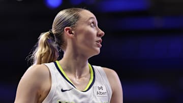 Phoenix Mercury v Dallas Wings