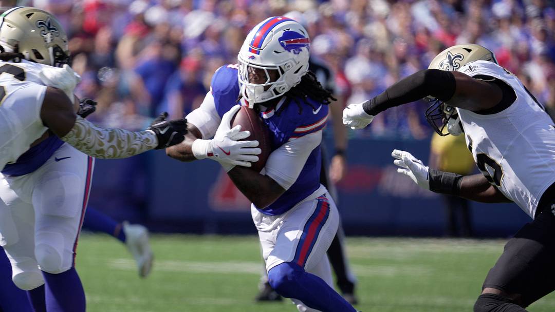 Buffalo Bills running back James Cook carries the ball against the New Orleans Saints during first-half action of the Bills' home game against the New Orleans Saints in Orchard Park on Sept. 28, 2025.